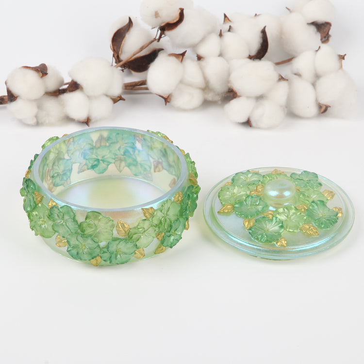 Golden Leaf Jade Circle Jewelry Box