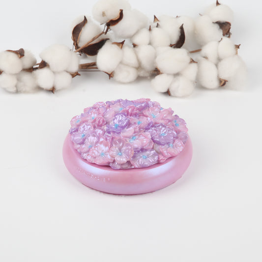 A Jewel Box Resplendent with Blossoms