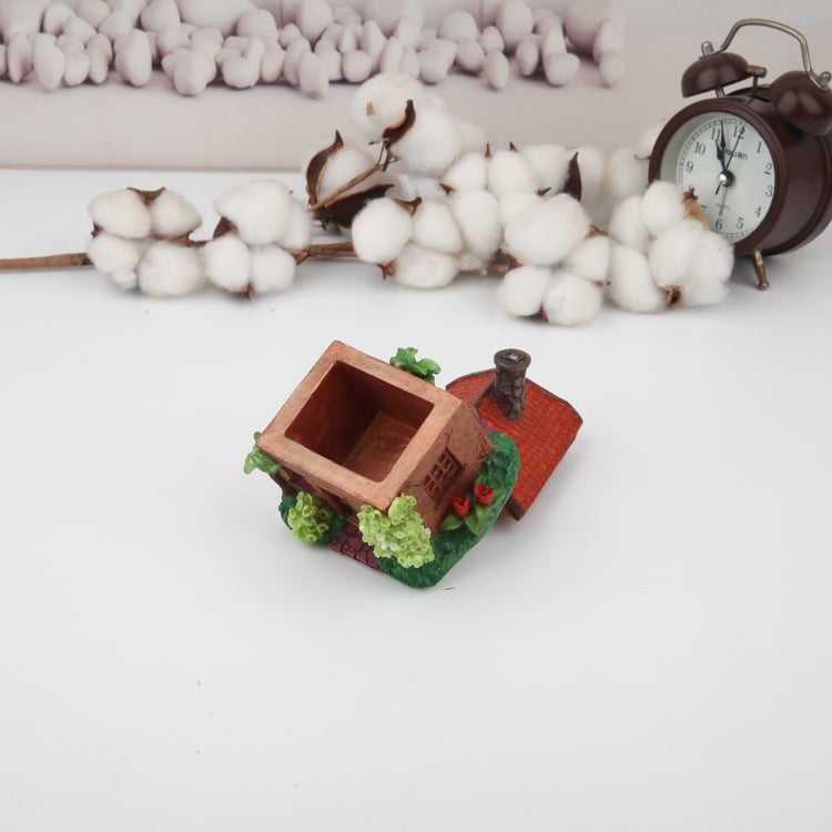 Friendly Neighbor Jewelry Box