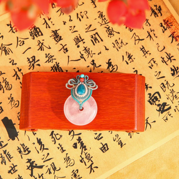 Sparrow's Delight Necklace