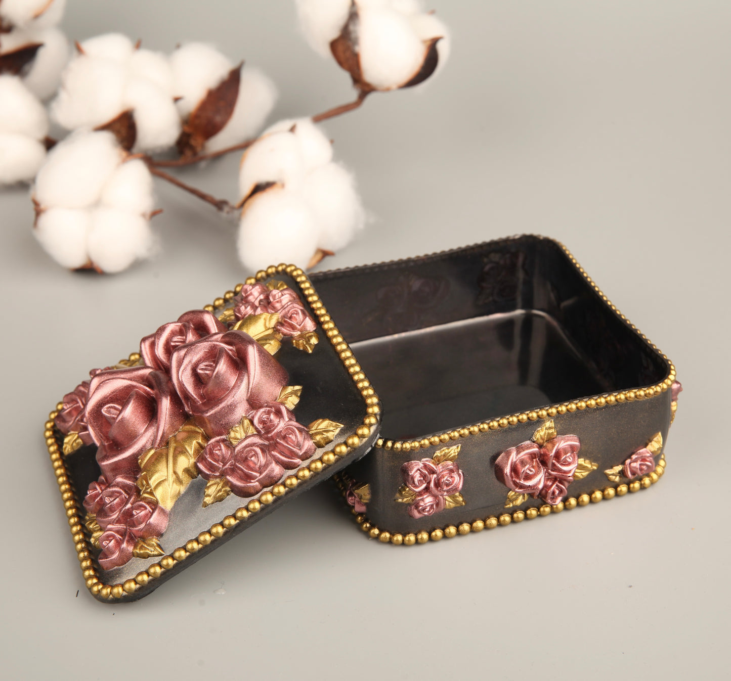 Golden Edge Flower Jewelry Box