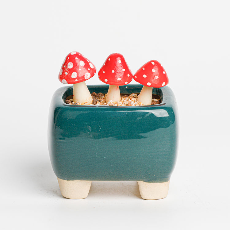 Galagaga Handmade Artificial Mushroom  A005